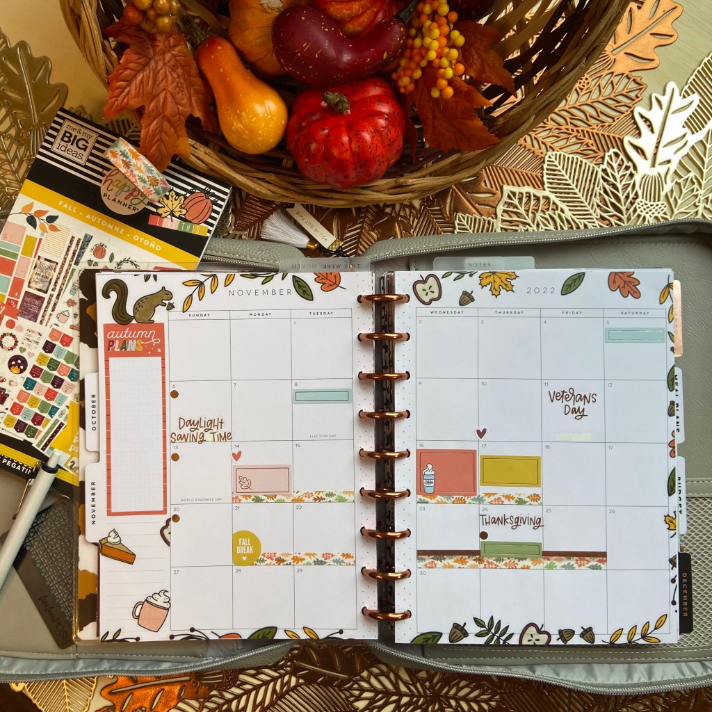 November Monthly Spread